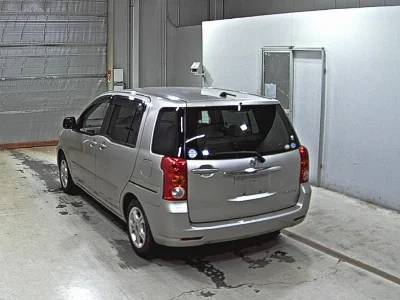 Toyota Raum