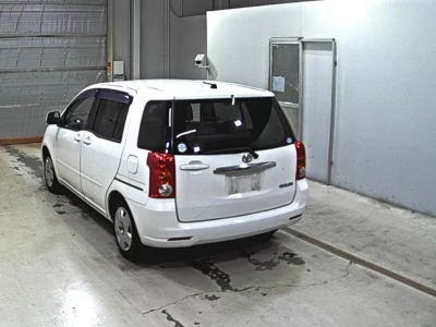 Toyota Raum