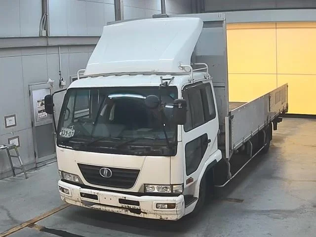 NISSAN DIESEL (UD) CONDOR  с аукциона в Японии