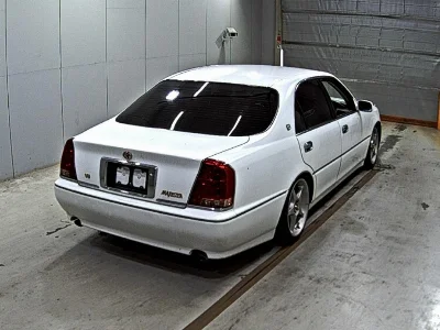 Toyota CROWN MAJESTA