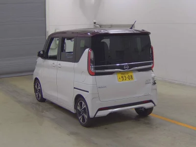 Статистика аукционов Nissan Roox