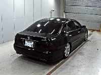 Цена авто Toyota Crown с аукционов Японии, номер кузова GRS180, пробег 154 000, оценка 6