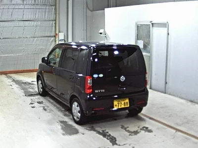 Nissan Otti