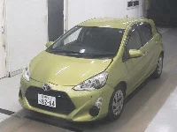Цена авто Toyota Aqua с аукционов Японии, номер кузова NHP10, пробег 82 000, оценка 