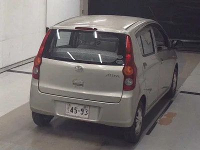 Daihatsu Mira