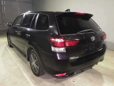 TOYOTA COROLLA FIELDER