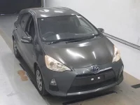 Цена авто Toyota Aqua с аукционов Японии, номер кузова NHP10, пробег 114 000, оценка 2