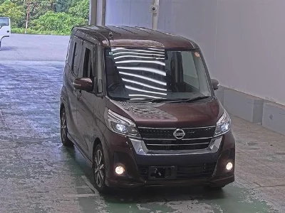 Nissan Dayz Roox