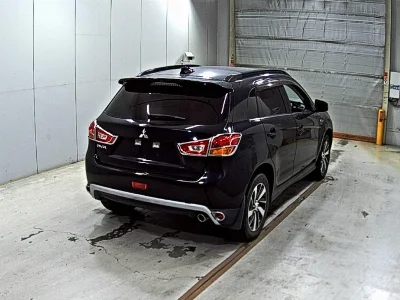 Mitsubishi RVR