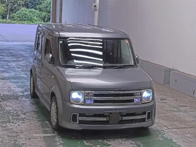 Nissan Cube Cubic