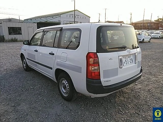 Toyota SUCCEED VAN  с аукциона в Японии