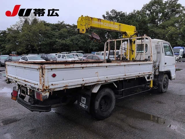 Isuzu Elf  с аукциона в Японии