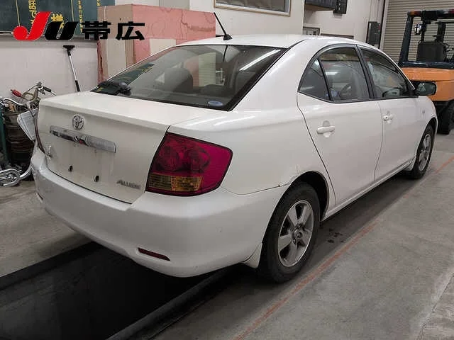 Toyota Allion  с аукциона в Японии