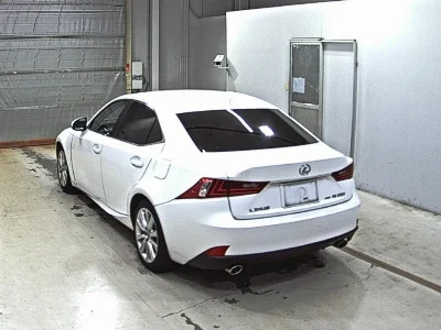 Lexus IS350