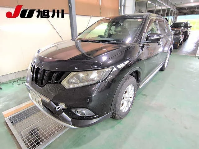 Nissan X-Trail  с аукциона в Японии