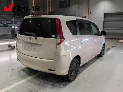 Toyota Passo Sette