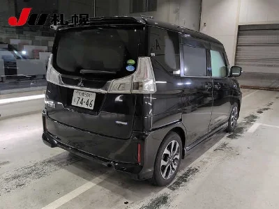 Mitsubishi Delica D:2