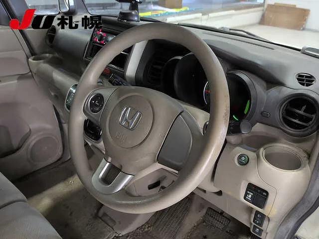 Honda N-Box  с аукциона в Японии