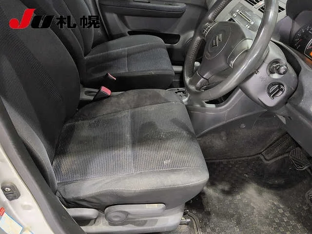 Suzuki Swift  с аукциона в Японии