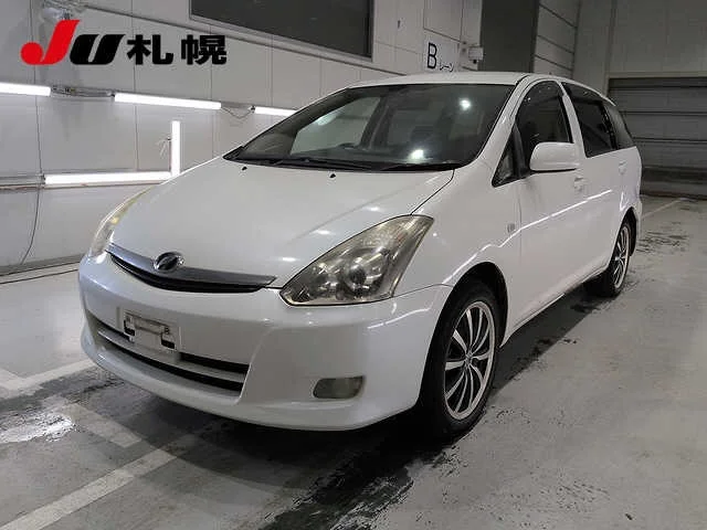 Toyota Wish  с аукциона в Японии