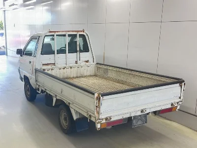 Toyota Lite Ace Truck