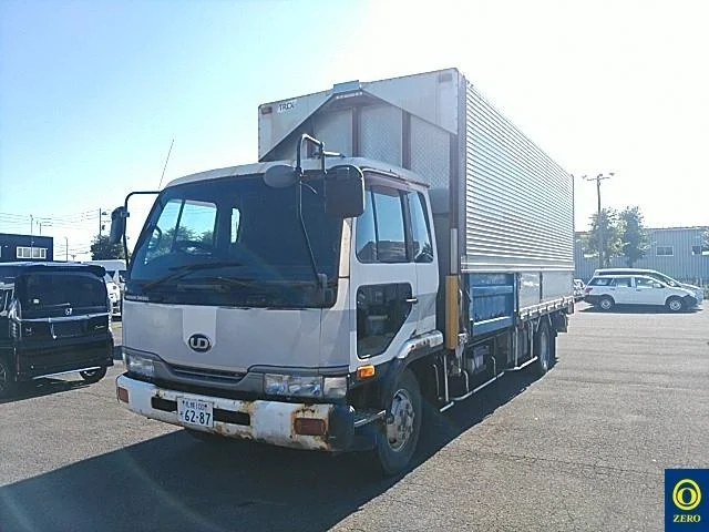 NISSAN DIESEL (UD) CONDOR  с аукциона в Японии