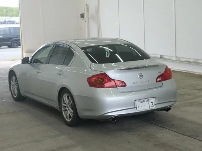 Nissan SKYLINE