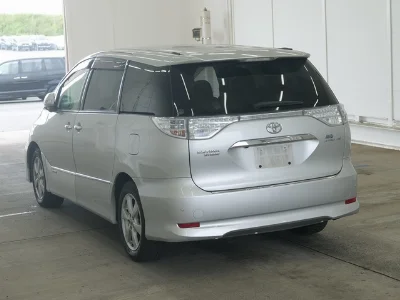 Toyota Estima Hybrid