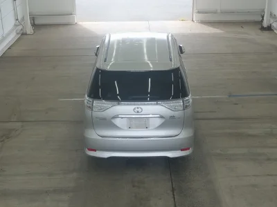 Toyota Estima Hybrid