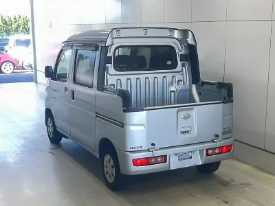 Daihatsu Hijet Deck Van