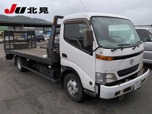 Toyota Dyna  с аукциона в Японии
