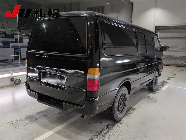 Toyota HiAce Van  с аукциона в Японии