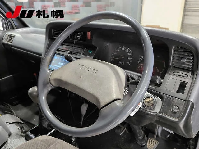 Toyota HiAce Van  с аукциона в Японии