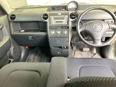 Toyota bB