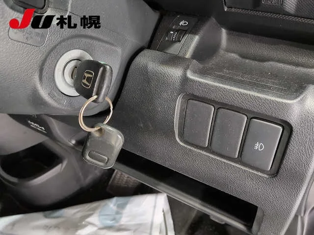 Honda Zest  с аукциона в Японии
