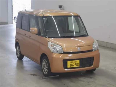 Suzuki Spacia