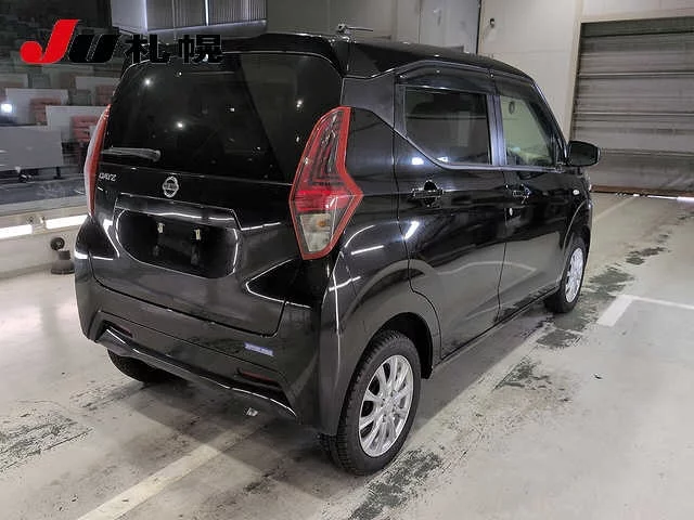 Nissan Dayz  с аукциона в Японии