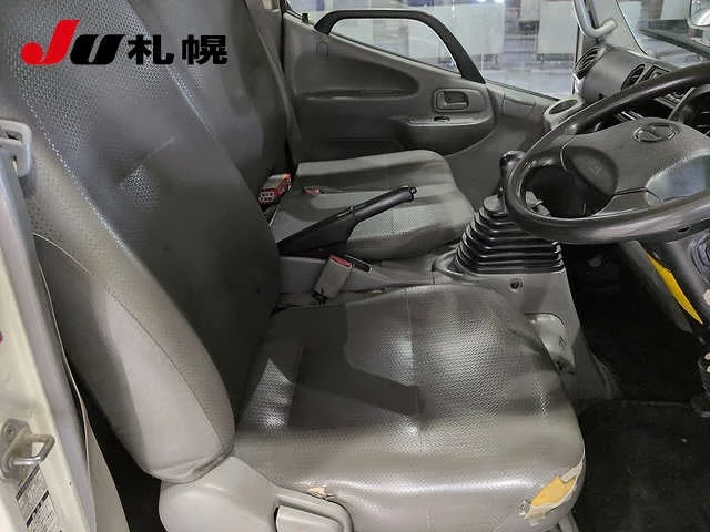 Hino Dutro  с аукциона в Японии