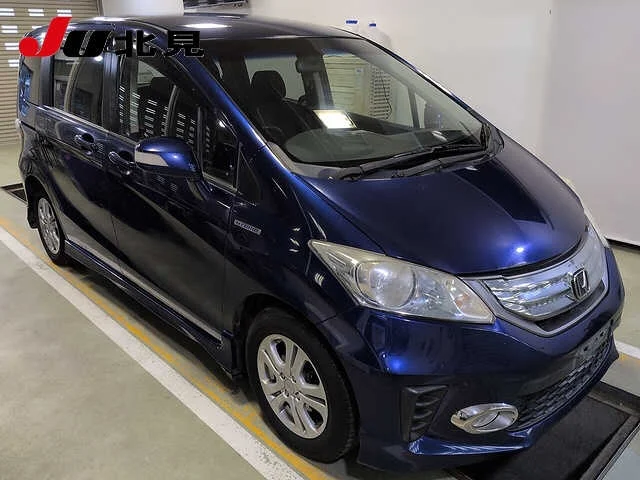 Honda Freed  с аукциона в Японии