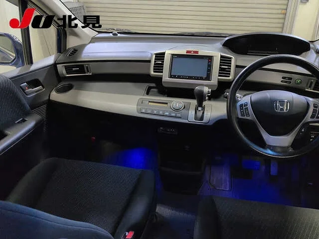 Honda Freed  с аукциона в Японии