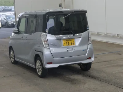 Nissan Dayz Roox
