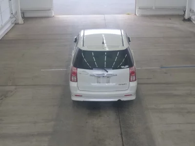 Toyota Raum
