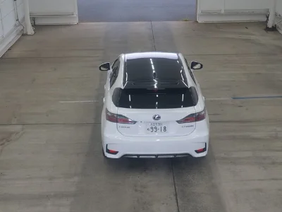 Lexus CT200h