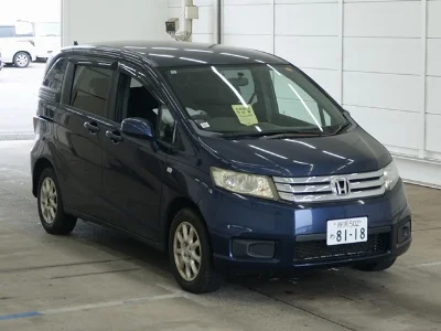 Honda Freed Spike