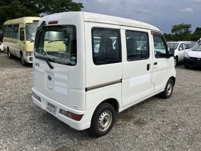 Toyota Pixis Van