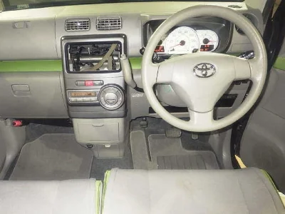 Toyota Pixis Space