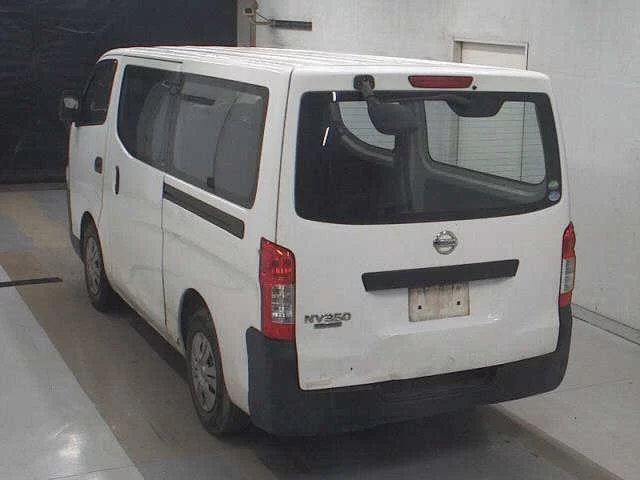 Nissan NV350 Caravan  с аукциона в Японии