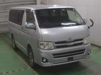 Цена авто Toyota HiAce Van с аукционов Японии, номер кузова KDH206V, пробег 176 000, оценка 6