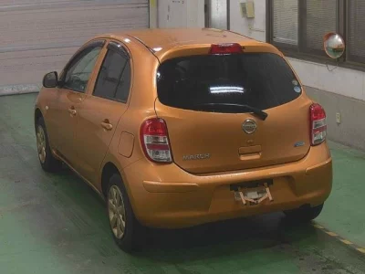 Nissan March