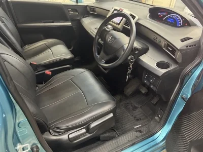 Honda Freed Spike